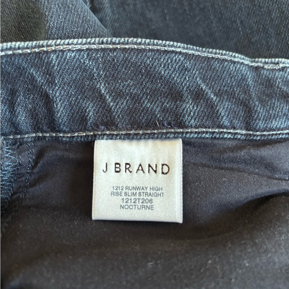 J Brand Blue Classic Wash Jeans with Contrast Stitching - Picture 5 of 10